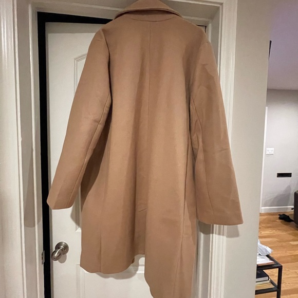 Brand New Beautiful Camel Long Topcoat - Picture 8 of 15